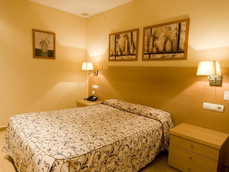 Hotel Ciutat de Sant Adria