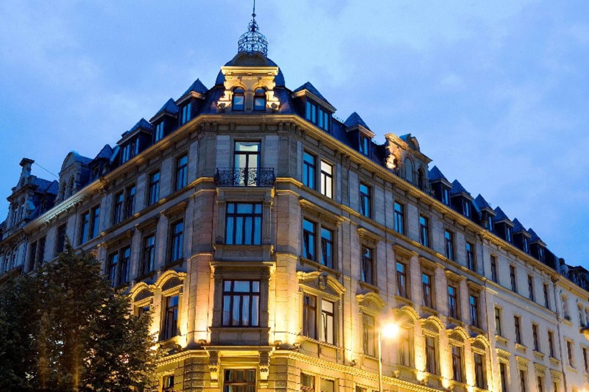 Victoria Hotel