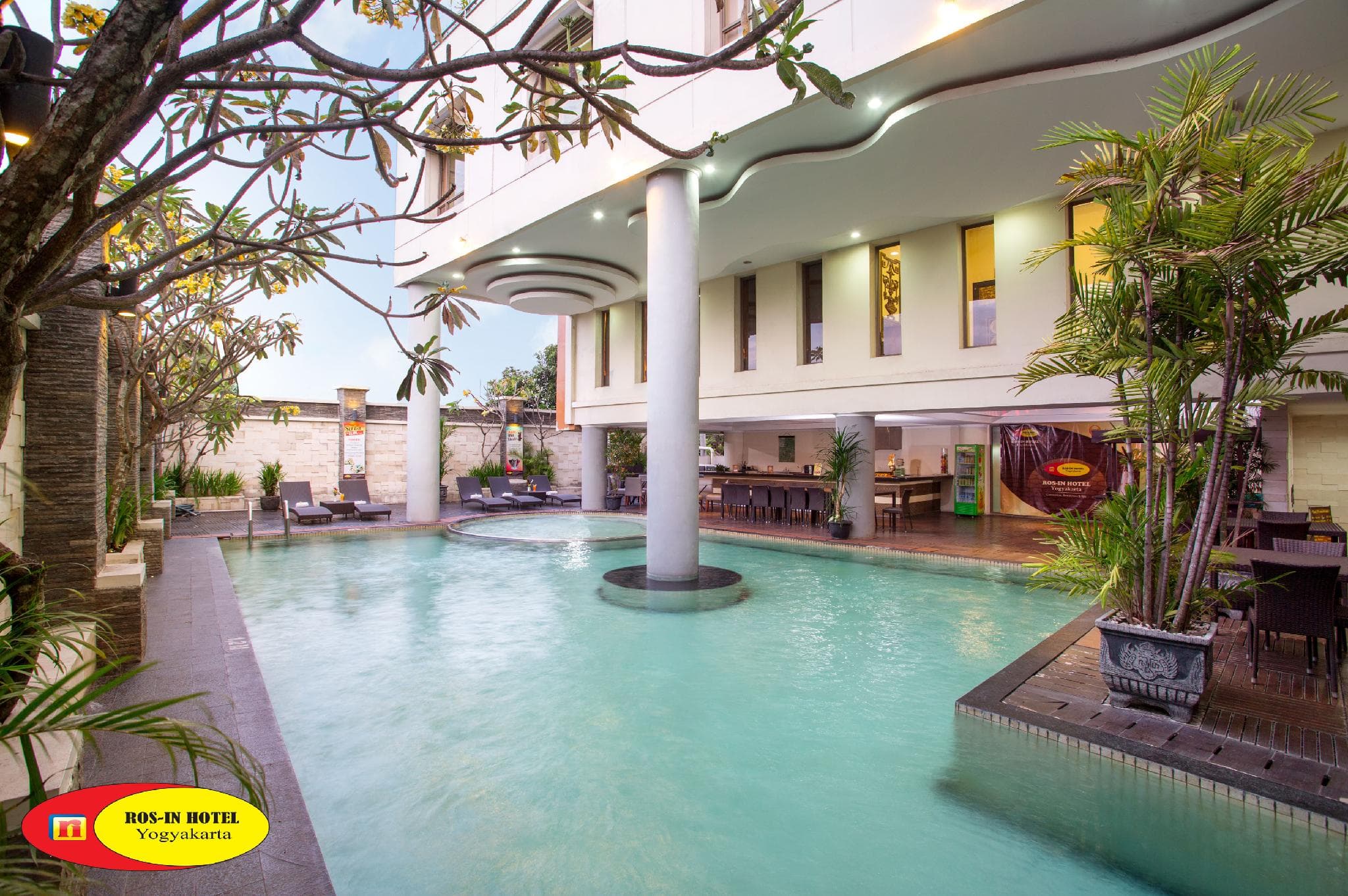 Ros In Hotel Yogyakarta