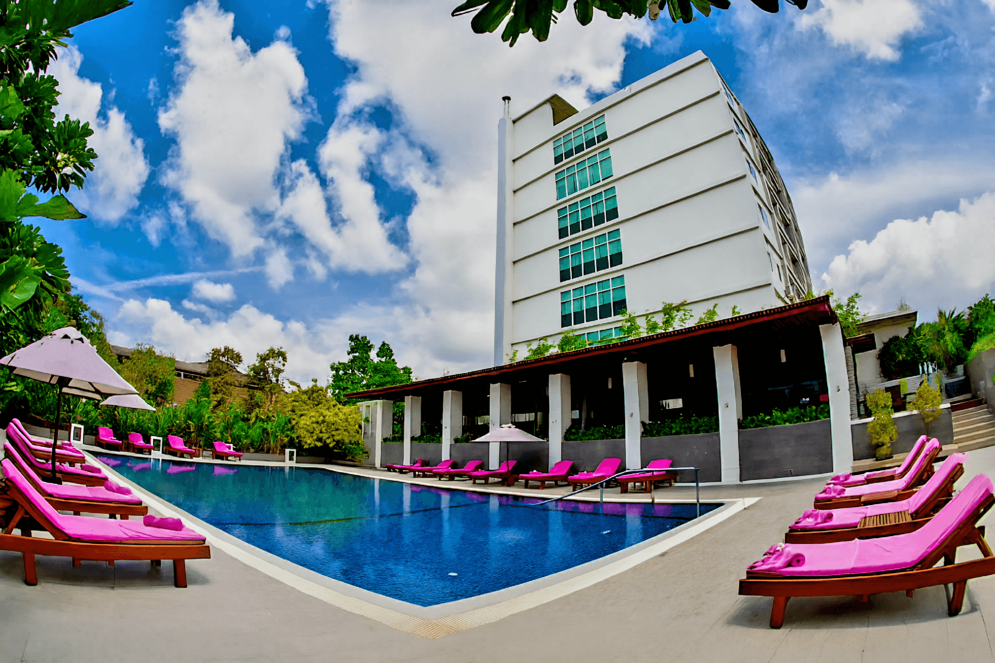Amaranth Suvarnabhumi Hotel - Free Suvarnabhumi Airport Shuttle