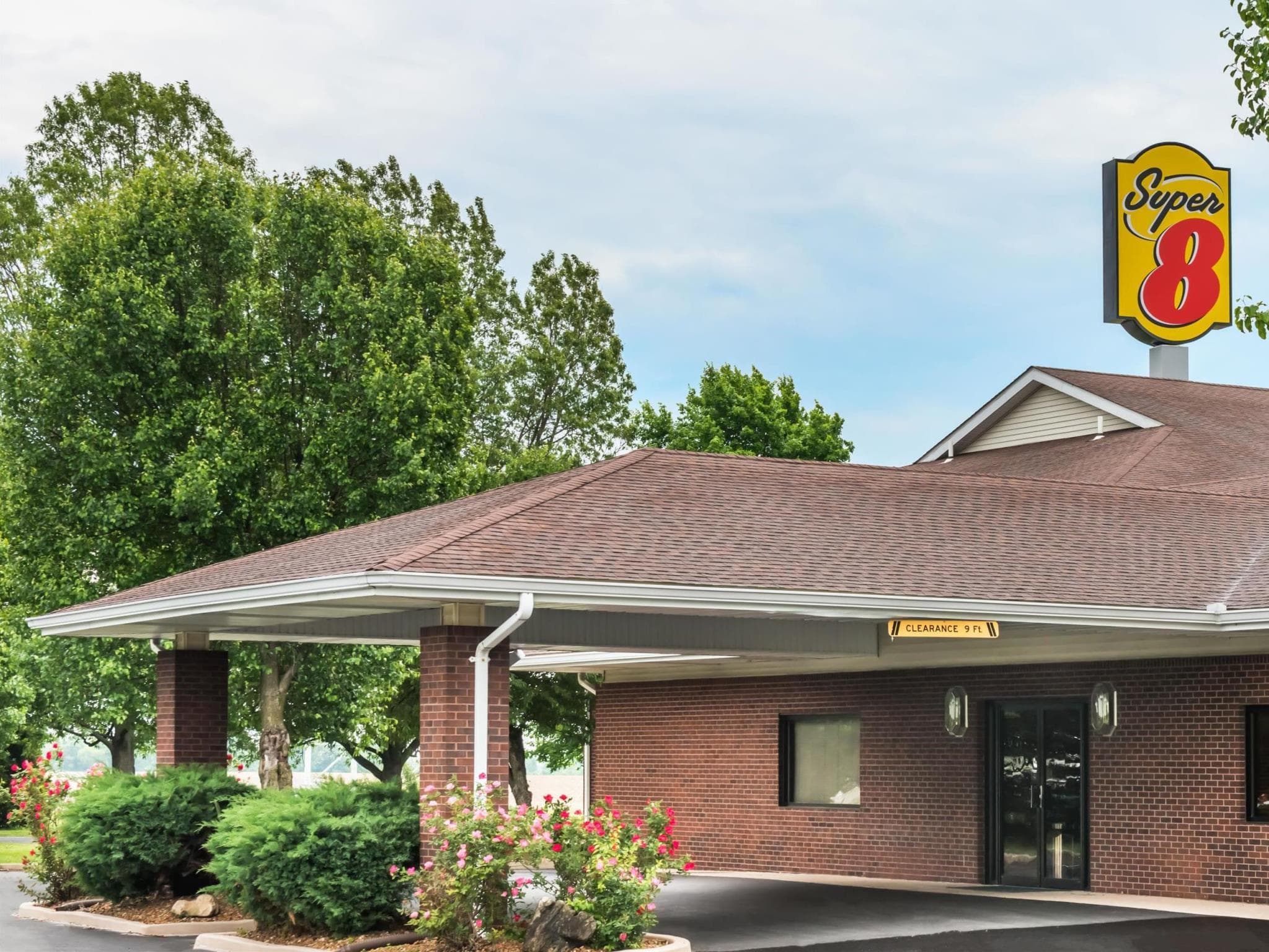 Super 8 By Wyndham O'Fallon