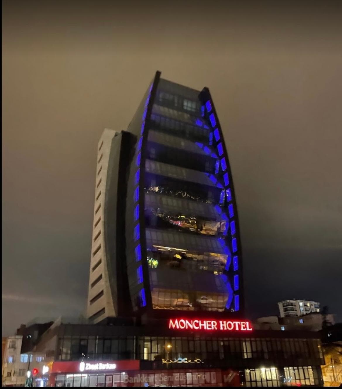 MONCHER HOTEL