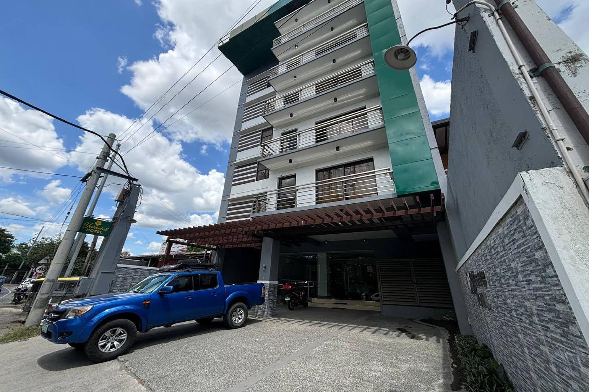 Yellowbell Hotel